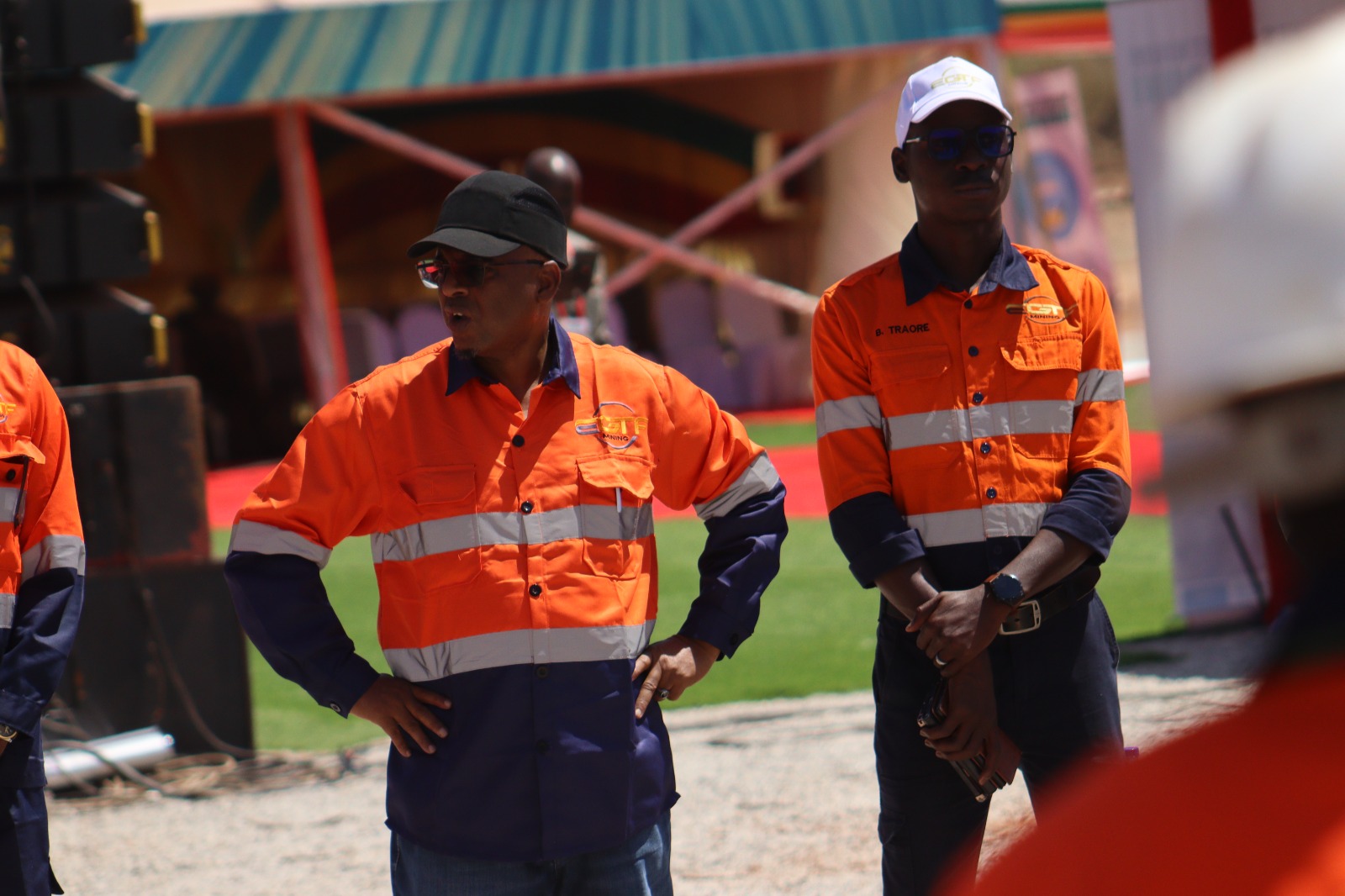 Discussion entre membres de l'équipe